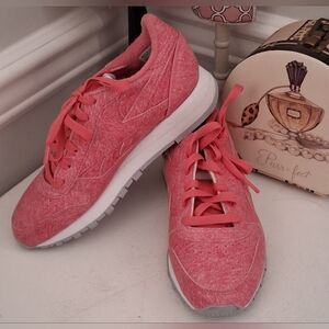 Reebok Astro Pink Lace Up Eames Office Leather Sneakers Sz 4.5 Girls NWOB